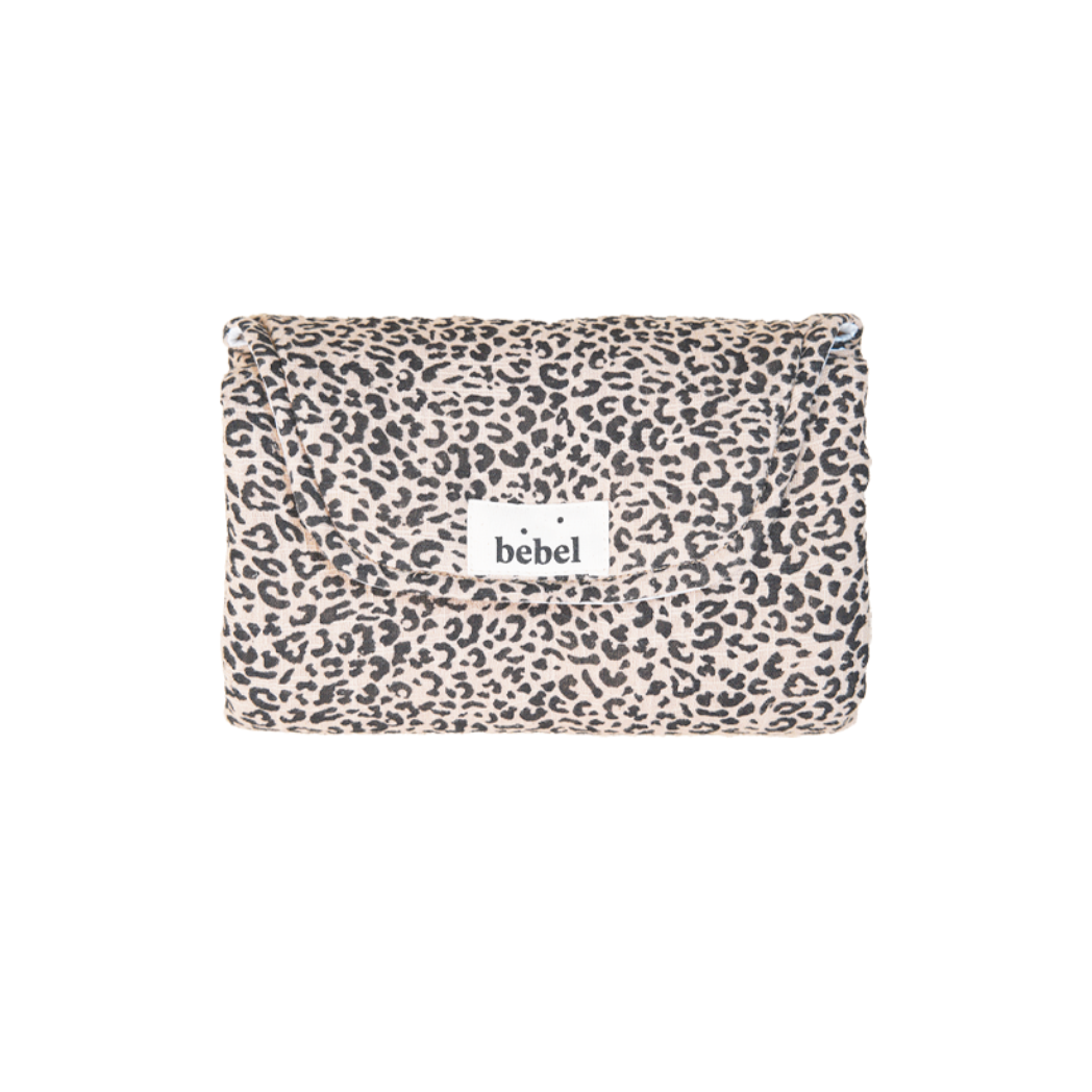 leo_beige